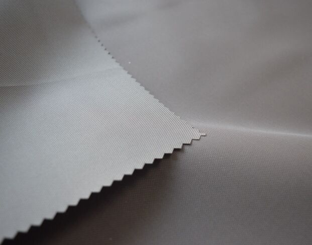 Polyester 600D Oxford fabric pvc backing